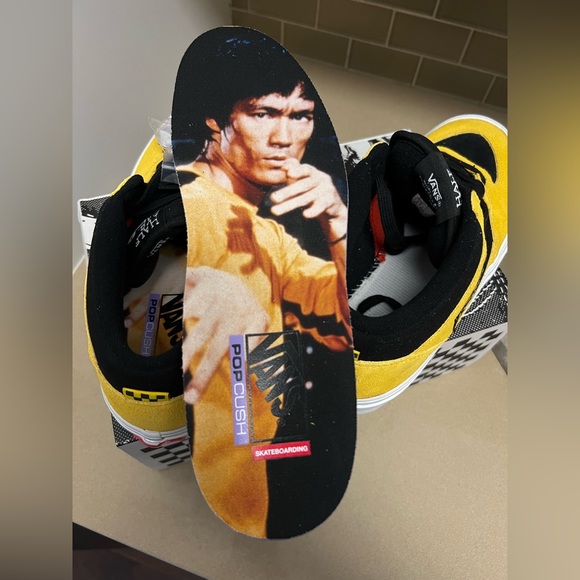 VANS x Bruce Lee "Skate Half Cab" Sneakers Black/Yellow Skate Shoes - Picture 13 of 15